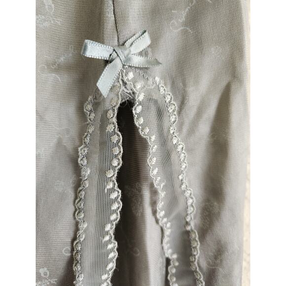 Givenchy Gray Chemise with Lace Trim - Picture 4 of 8